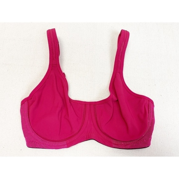 Lululemon boob wired Underwire Bra Bumble Berry - Picture 1 of 9